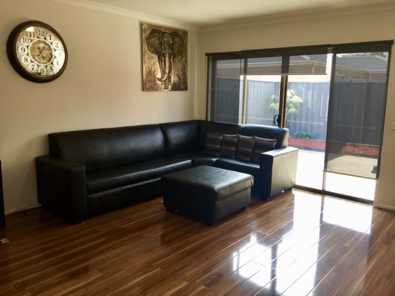 13 Eminence way, Craigieburn VIC 3064