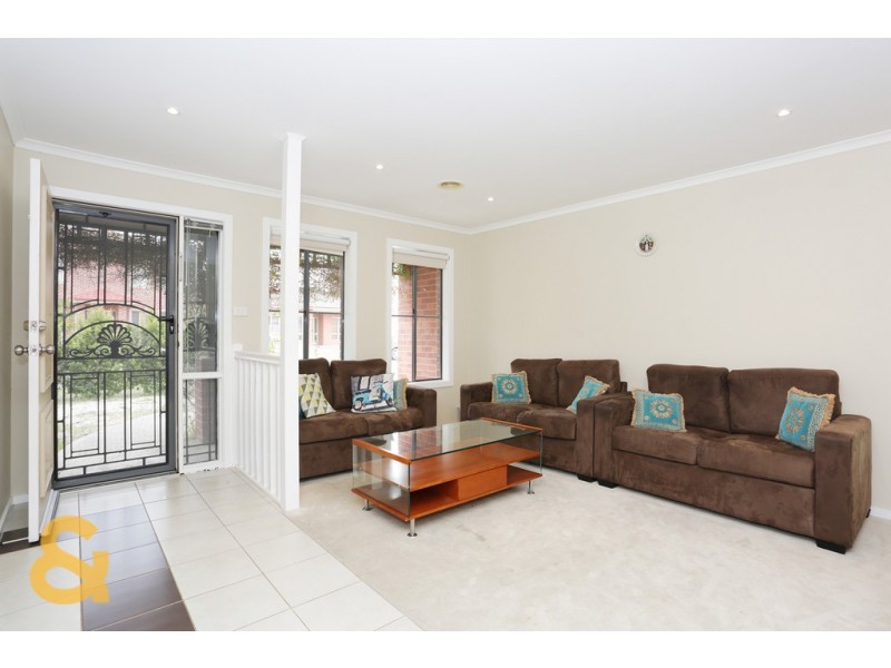 10 Neptune Street, Roxburgh Park VIC 3064