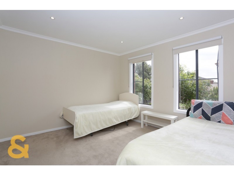 10 Neptune Street, Roxburgh Park VIC 3064