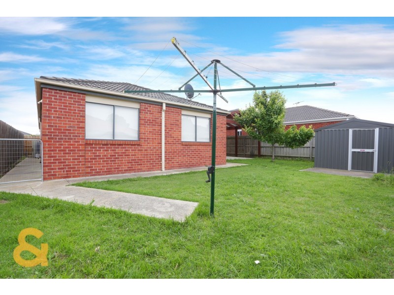 10 Neptune Street, Roxburgh Park VIC 3064