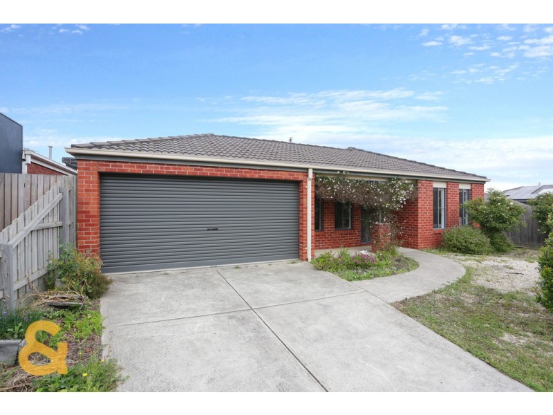 10 Neptune Street, Roxburgh Park VIC 3064