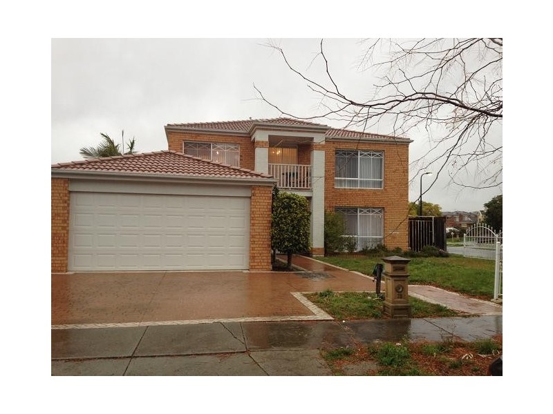 75 Sandover Drive, Roxburgh Park VIC 3064