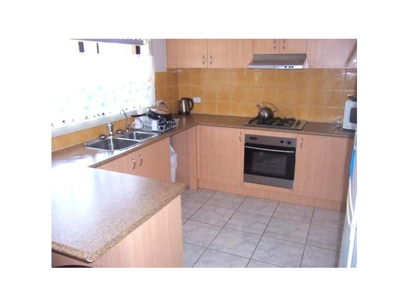 5  CONGO COURT, Roxburgh Park VIC 3064