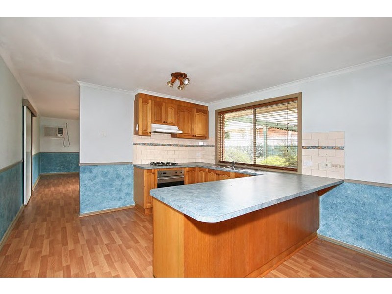 4  Parkinson Way, Roxburgh Park VIC 3064