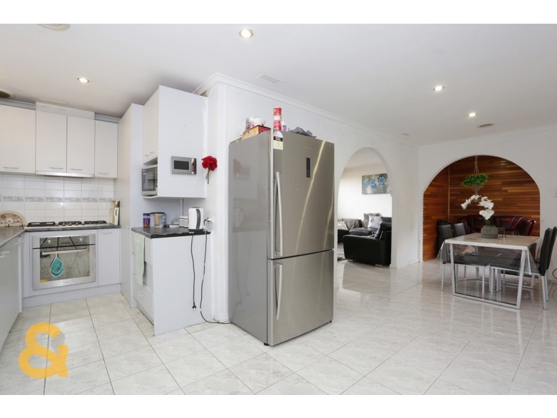 7 Lovat Court, Coolaroo VIC 3048