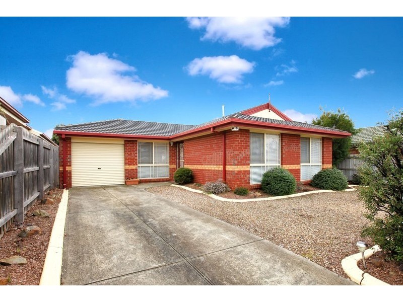 12 Serpens Court, Roxburgh Park VIC 3064