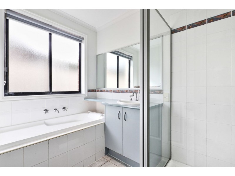 49 Limpopa Square, Roxburgh Park VIC 3064