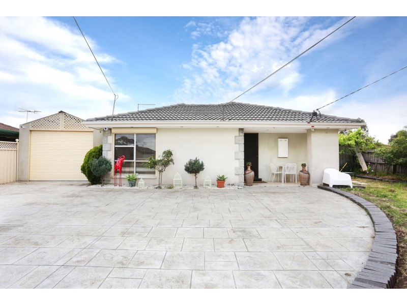 17 Canadian Court, Meadow Heights VIC 3048