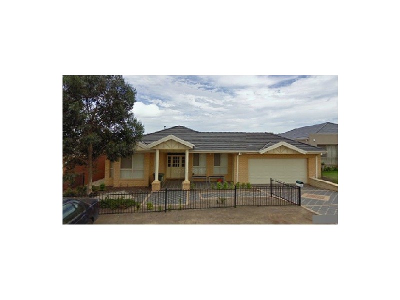 26 Greenstead Grove, Roxburgh Park VIC 3064