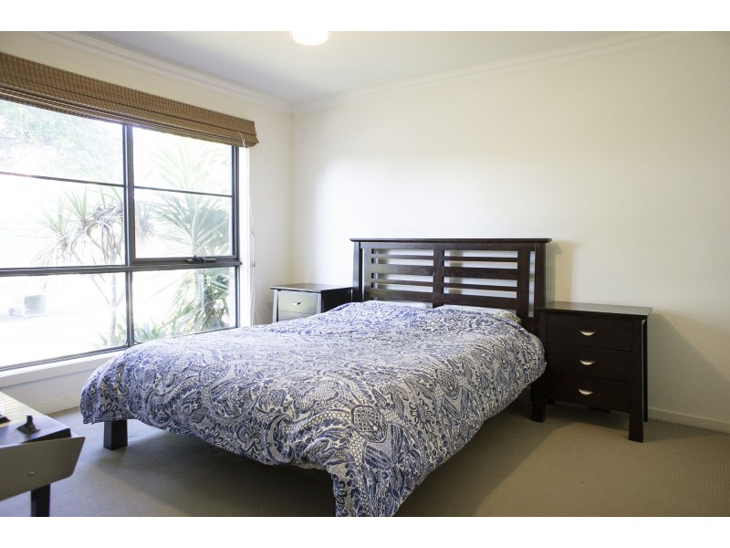 20 Brushwood Circuit, Roxburgh Park VIC 3064