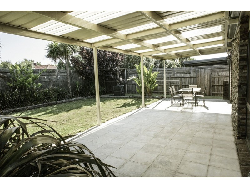 20 Brushwood Circuit, Roxburgh Park VIC 3064