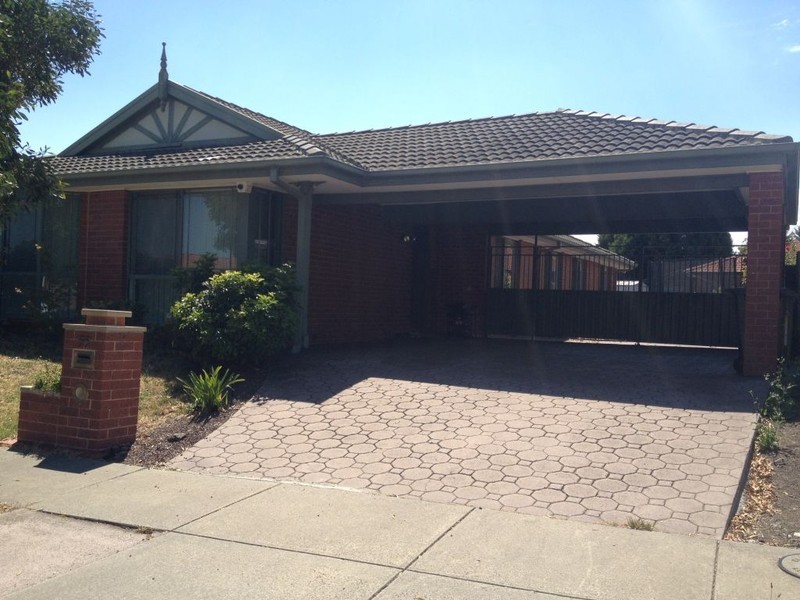 55  Rearden Crescent, Roxburgh Park VIC 3064