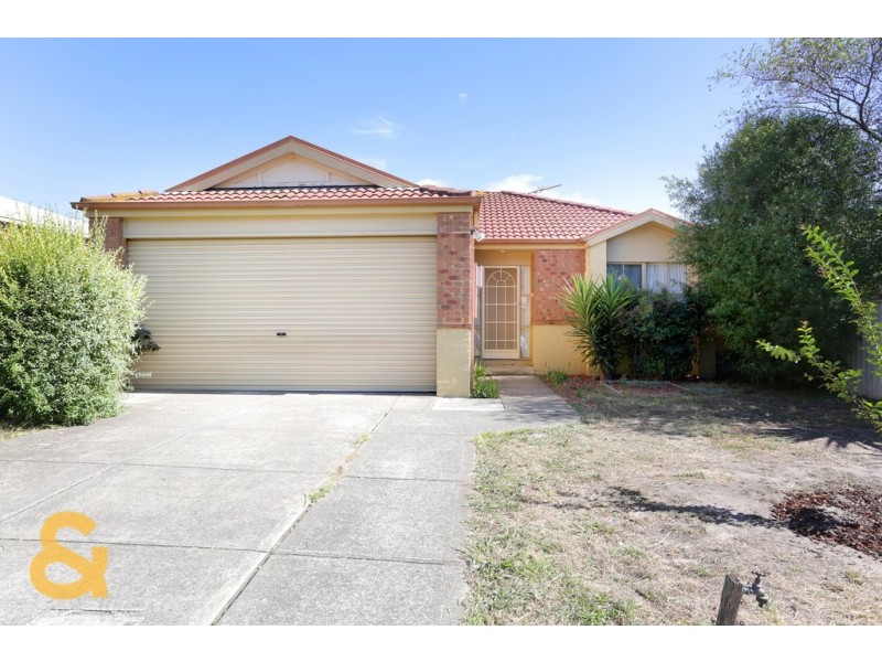 13 Morgan Court, Roxburgh Park VIC 3064