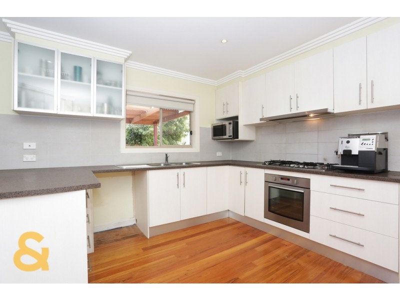 23 Gaynor Crescent, Gladstone Park VIC 3043