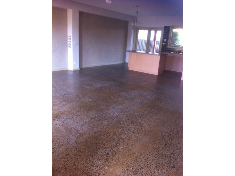 18 Kennedy Parade, Roxburgh Park VIC 3064