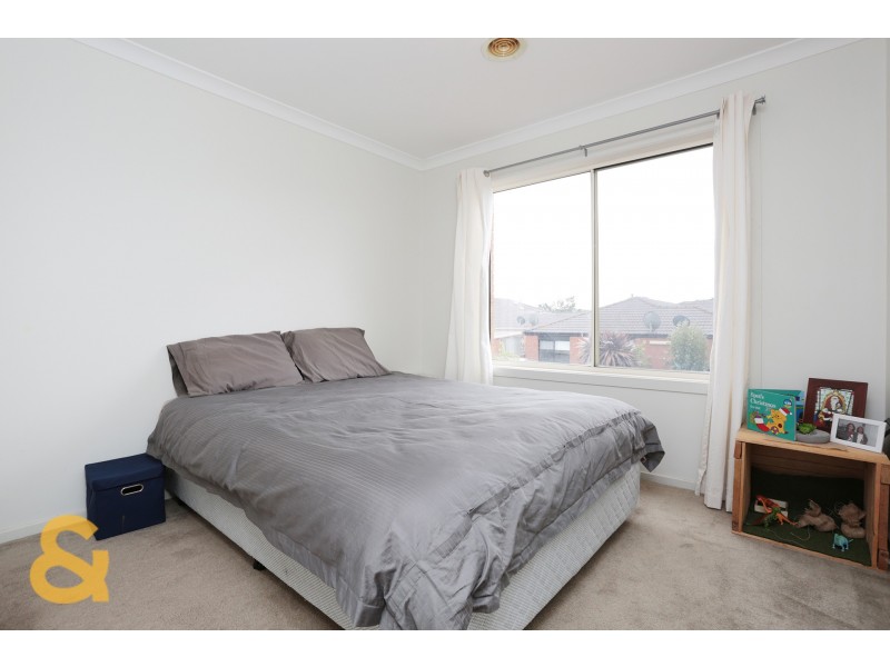 12 Peartree Court, Roxburgh Park VIC 3064