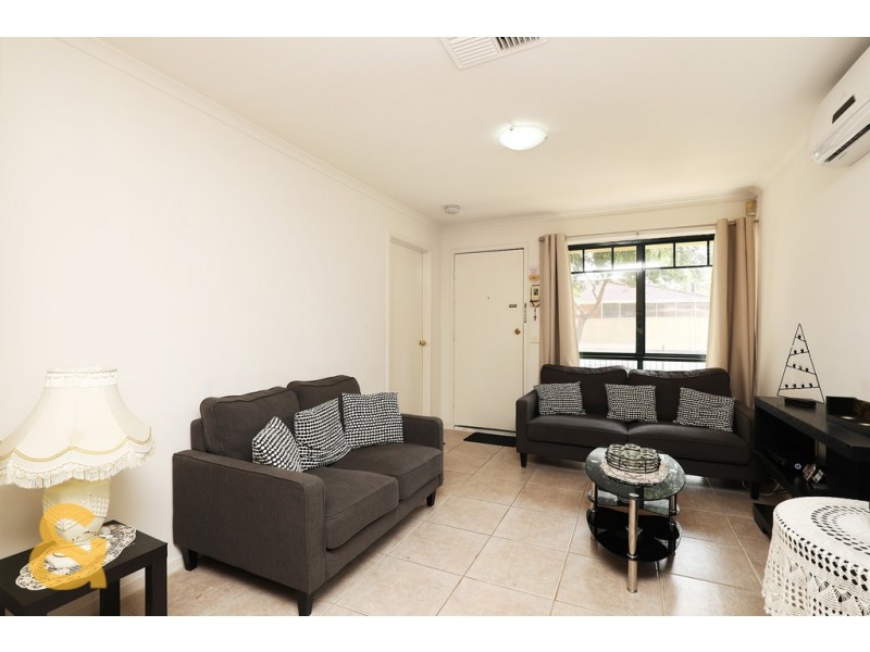 22 Pinnock Avenue, Roxburgh Park VIC 3064