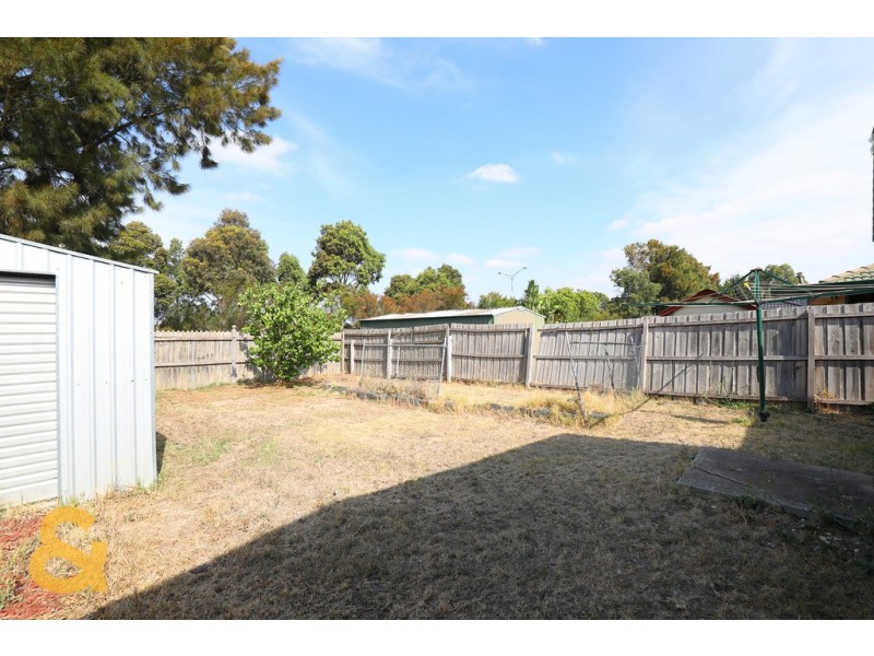 22 Pinnock Avenue, Roxburgh Park VIC 3064