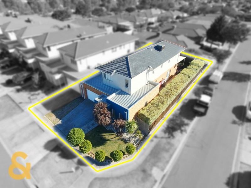 23 Donvale Avenue, Roxburgh Park VIC 3064