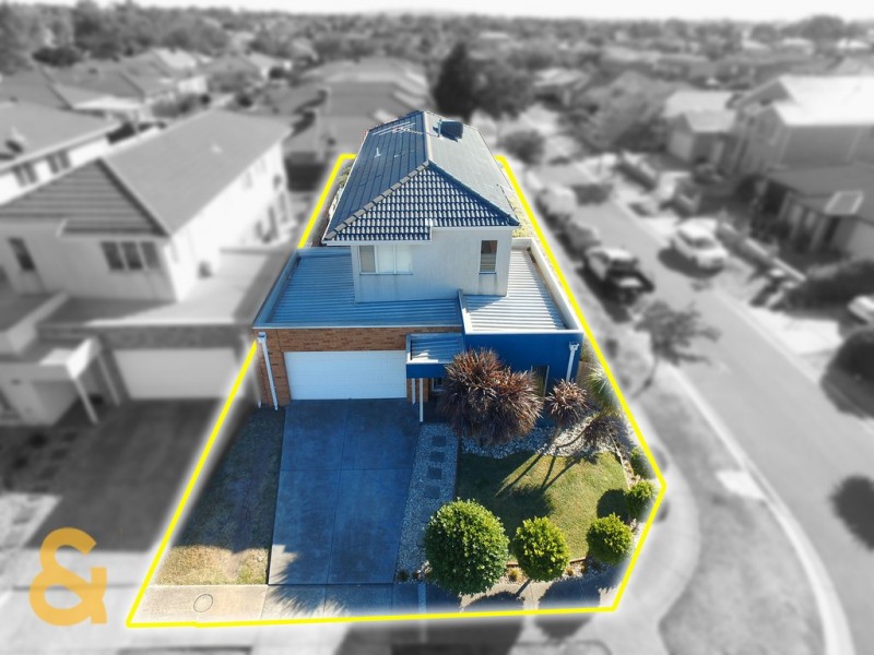 23 Donvale Avenue, Roxburgh Park VIC 3064