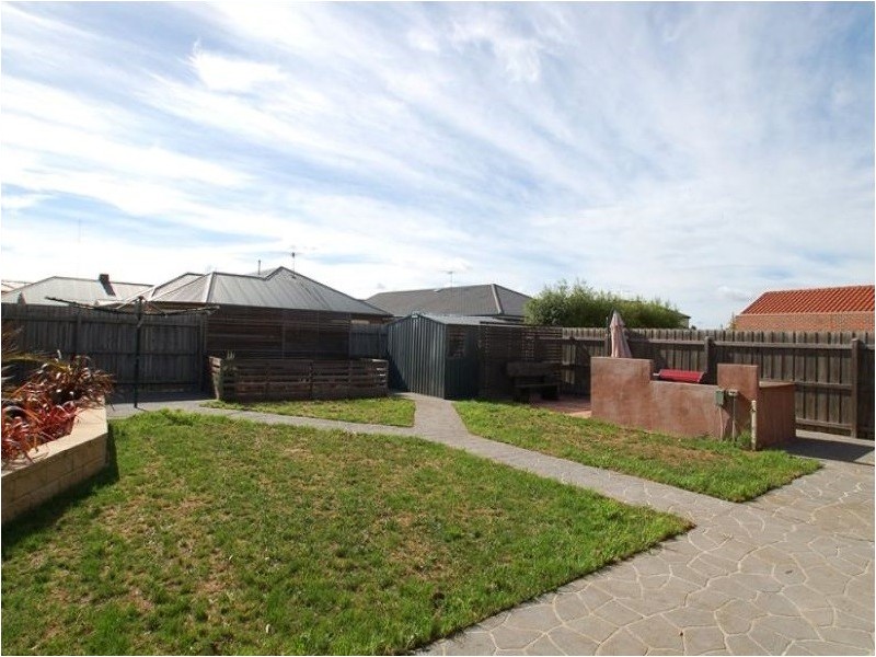 52 Paroo Avenue, Roxburgh Park VIC 3064