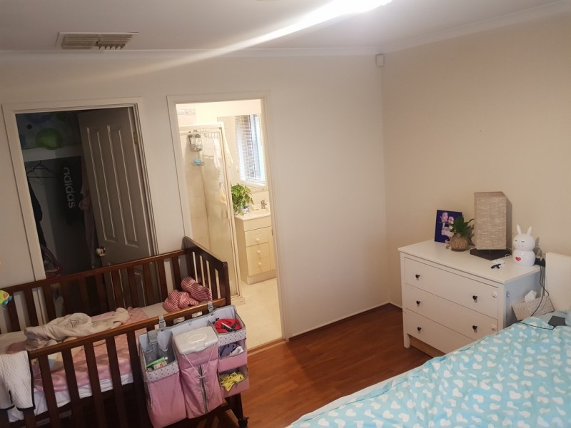 12 Pecos Pl, Roxburgh Park VIC 3064