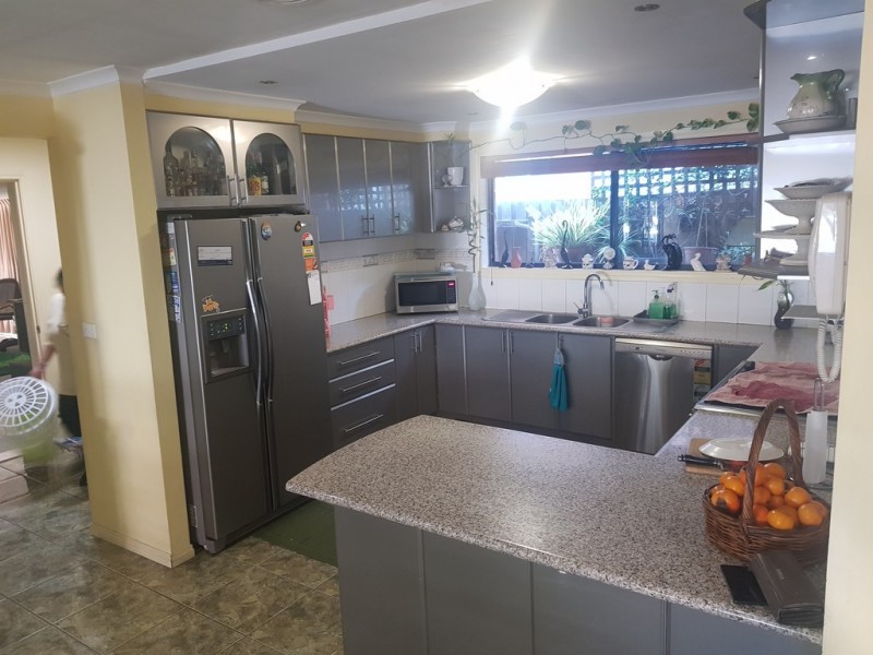 23 Dorchester Street, Craigieburn VIC 3064