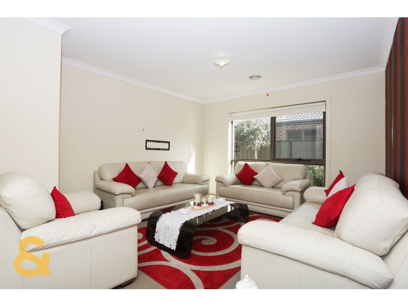 91 Biltmore Crescent, Roxburgh Park VIC 3064