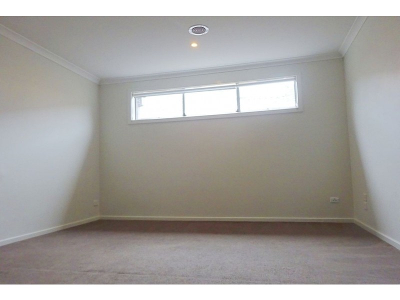 19 Kernan Court, Craigieburn VIC 3064
