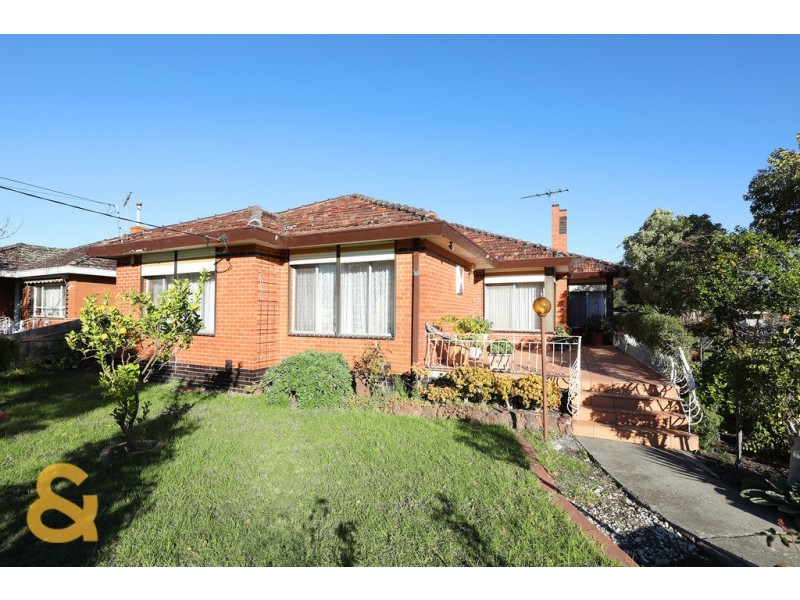 17 Tunaley Parade, Reservoir VIC 3073