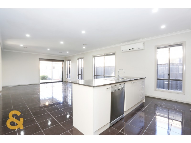 38 Domain Way, Craigieburn VIC 3064