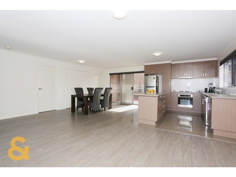 36 Windrock Avenue, Craigieburn VIC 3064