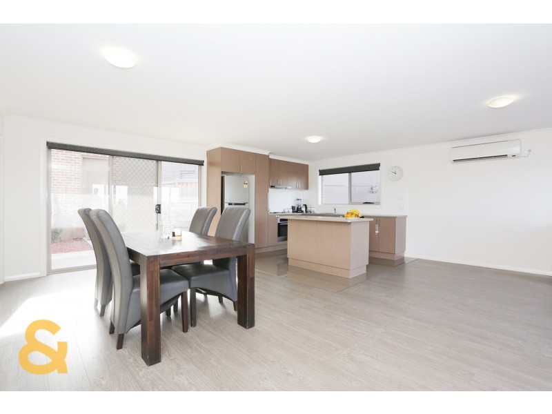 36 Windrock Avenue, Craigieburn VIC 3064