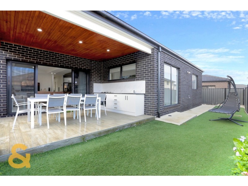 69 Wattletree Street, Craigieburn VIC 3064
