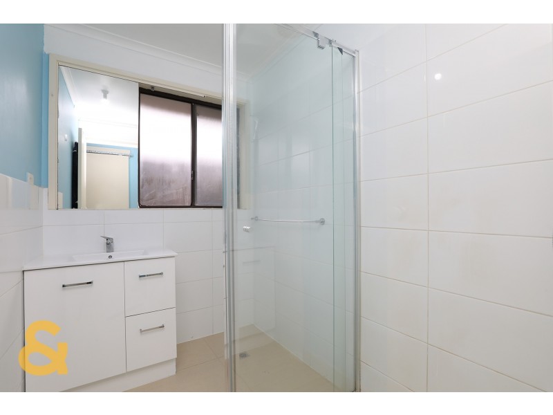 8 Denver Court, Meadow Heights VIC 3048