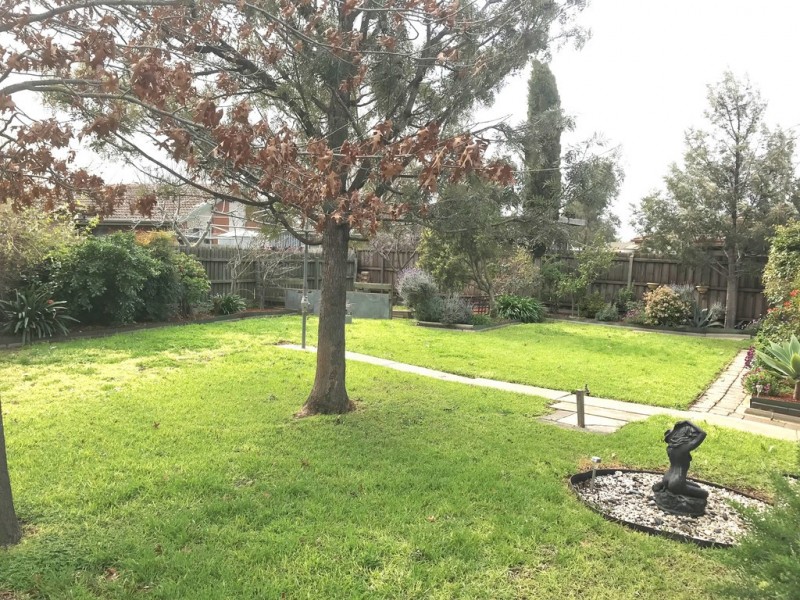 7 Parwan Court, Meadow Heights VIC 3048