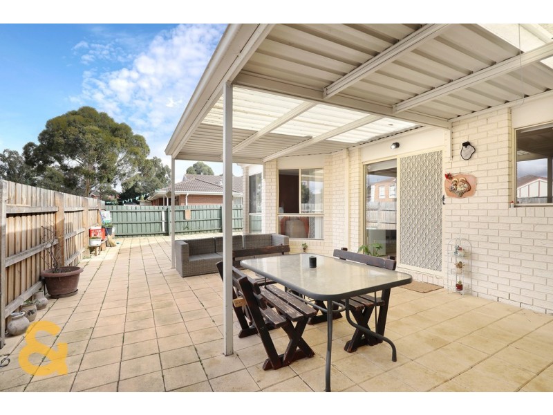 11 Centaurus Avenue, Roxburgh Park VIC 3064