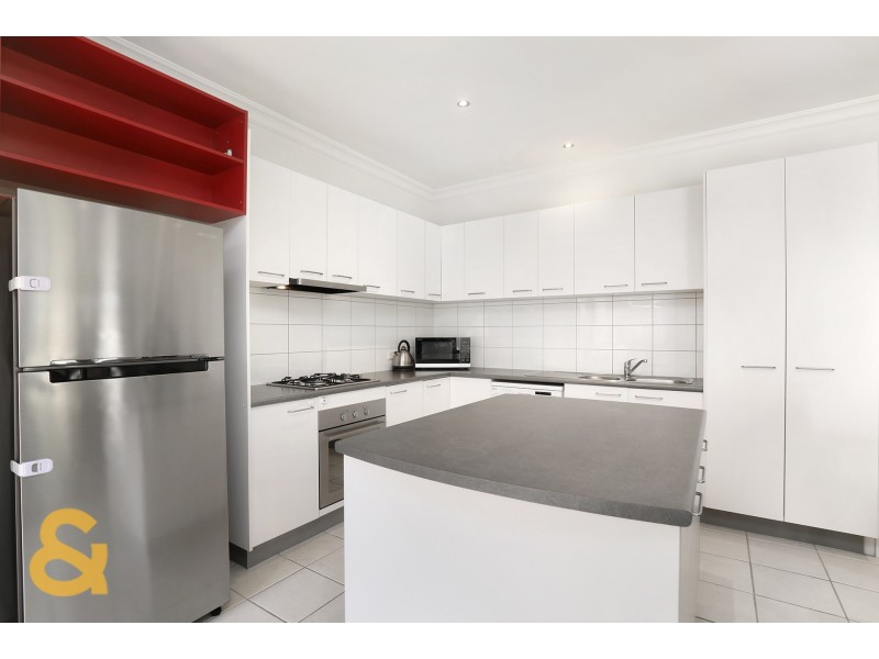 5 Crestview Close, Roxburgh Park VIC 3064