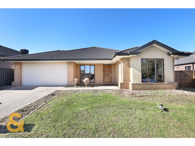 31 Cleveland Drive, Craigieburn VIC 3064