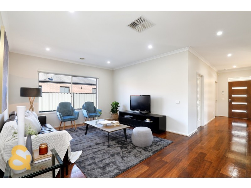31 Cleveland Drive, Craigieburn VIC 3064