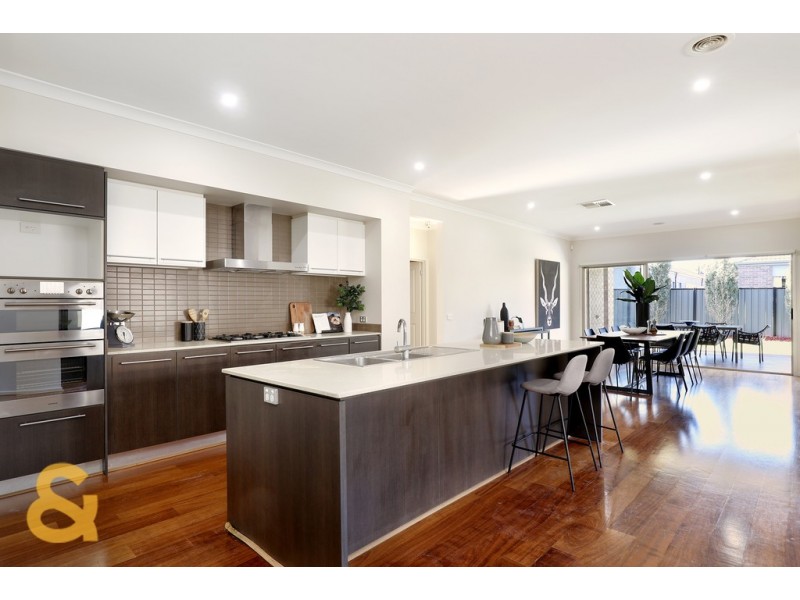 31 Cleveland Drive, Craigieburn VIC 3064