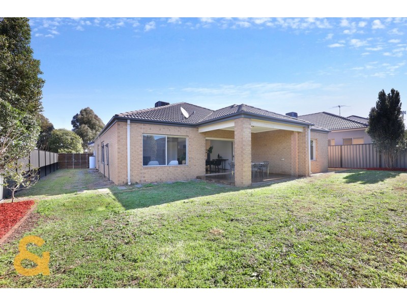 31 Cleveland Drive, Craigieburn VIC 3064