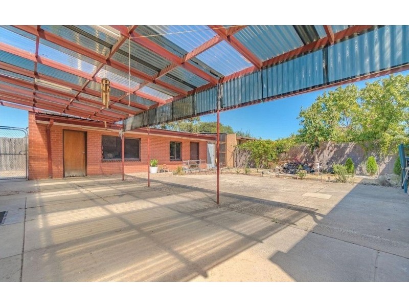 5 Mimosa Avenue, Campbellfield VIC 3061