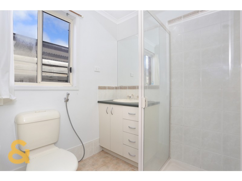 23 Lockwood Drive, Roxburgh Park VIC 3064
