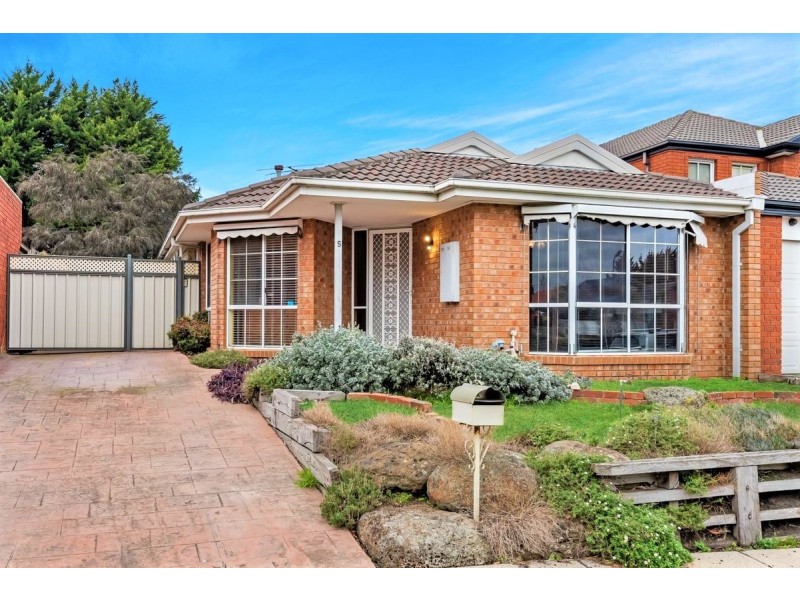 5 Perry Court, Roxburgh Park VIC 3064
