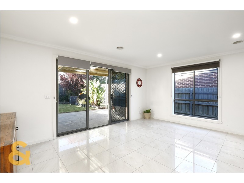 20 Brushwood Circuit, Roxburgh Park VIC 3064