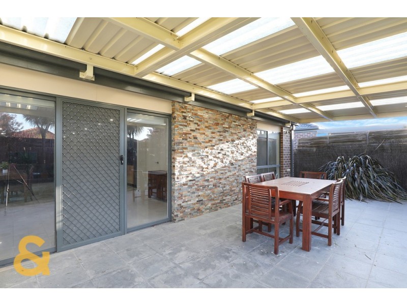 20 Brushwood Circuit, Roxburgh Park VIC 3064