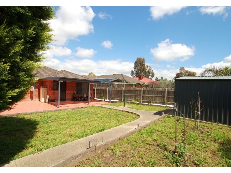6 Tolson Court, Roxburgh Park VIC 3064