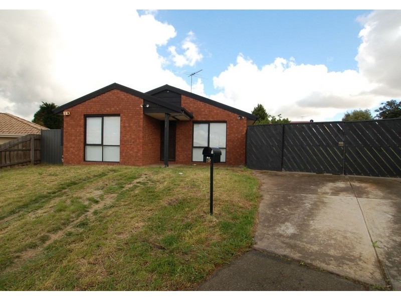 25 Ironbark Court, Meadow Heights VIC 3048