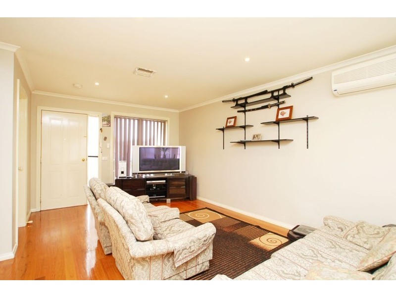 13 Athol Avenue, Roxburgh Park VIC 3064